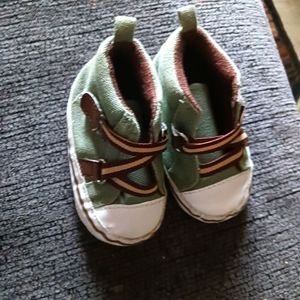 Luvable friends shoes